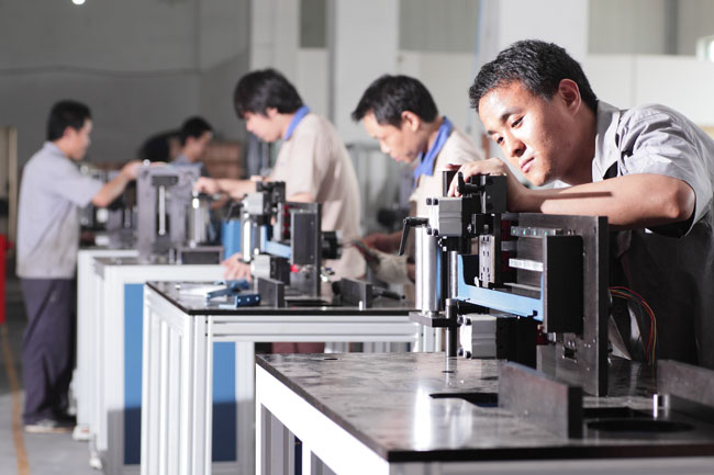 TPS泰譜圣彎字機工廠裝配區.jpg